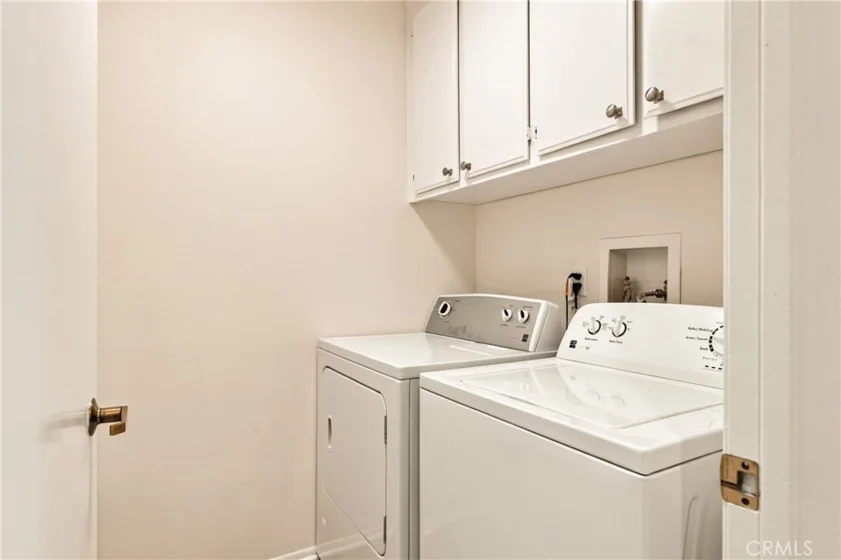 6716 Clybourn photo 19