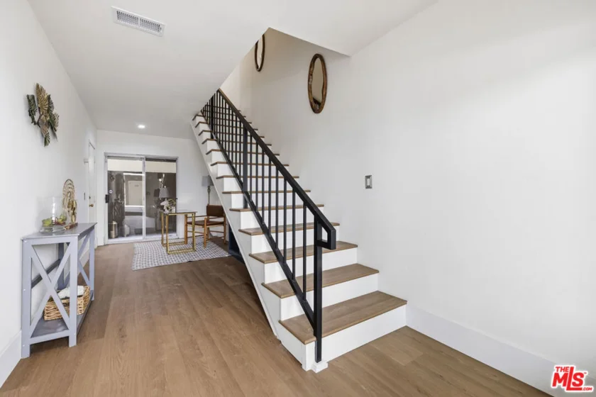 4164 Tujunga Avenue #103 photo 4