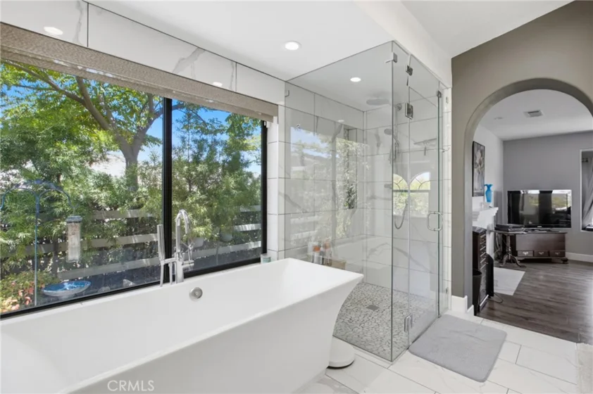 21384 Paseo Montana photo 33