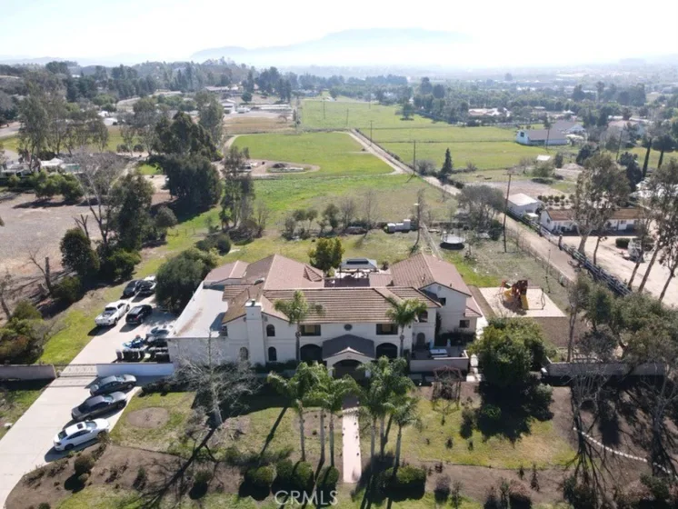 41775 Yorba Avenue photo