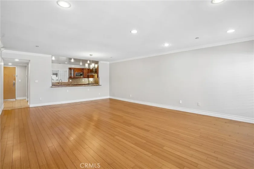1828 Glendon Avenue #PH1 photo 14