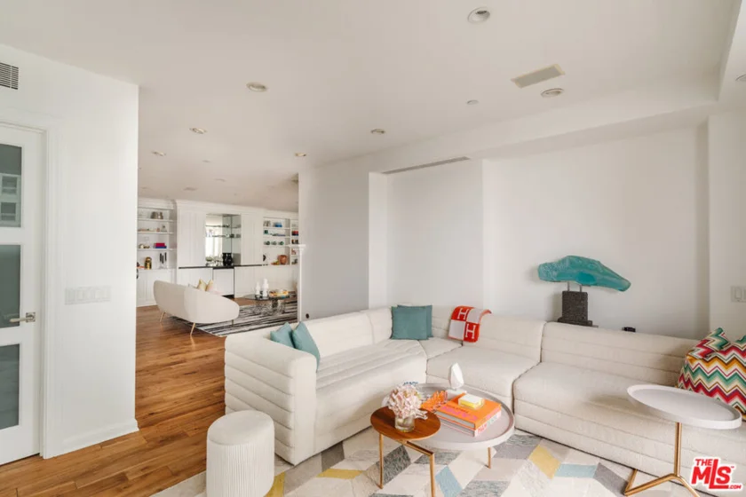 10375 Wilshire Boulevard #11H photo 13