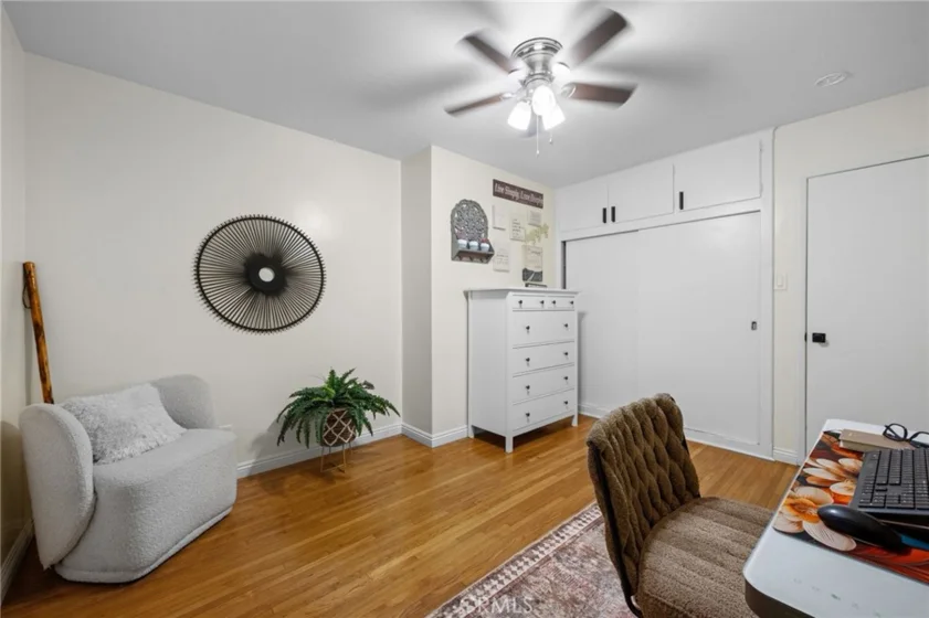 3822 E 1st #1 photo 34