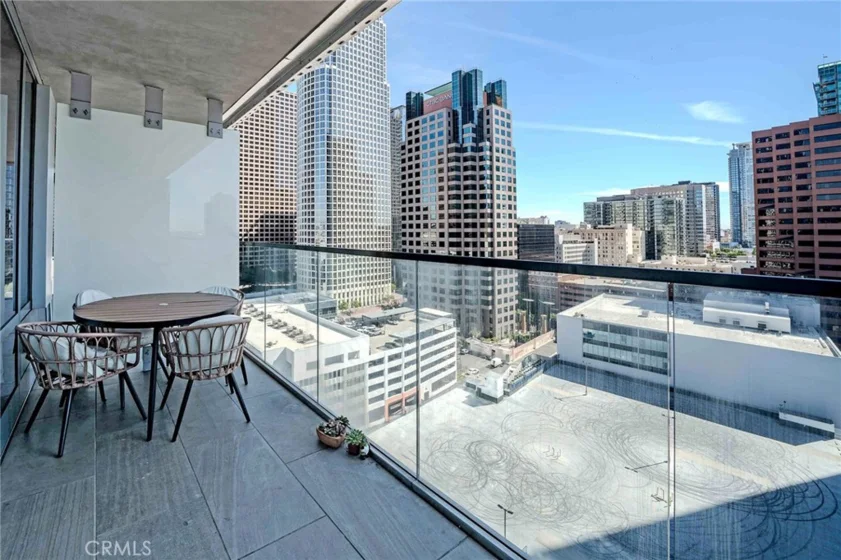 877 Francisco Street #1717 photo 14