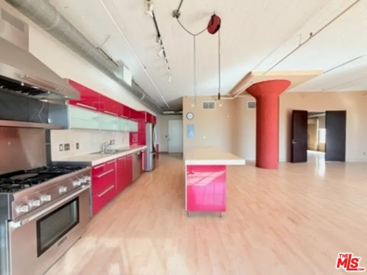 1855 Industrial Street #509 photo 12