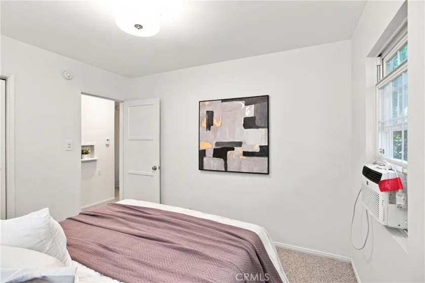 15034 Dickens Street #4 photo 17