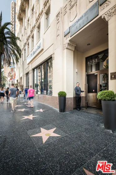 6253 Hollywood Boulevard #1202 photo 13