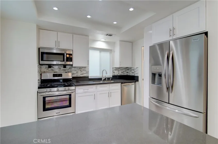 810 Baker #106 photo 21