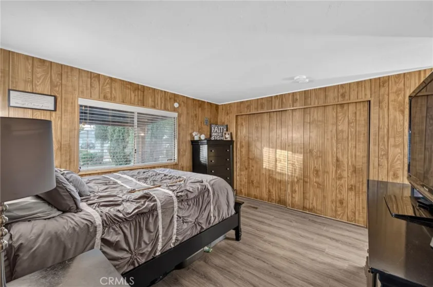 41926 Juniper photo 19