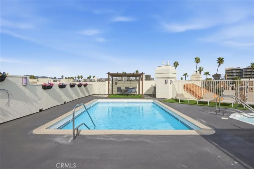 620 S Gramercy Place #130 photo 24