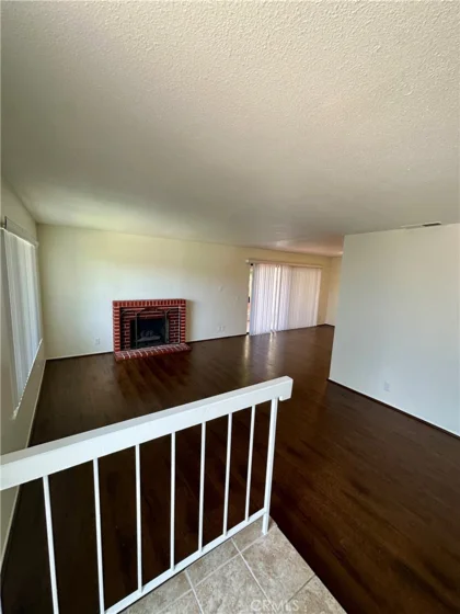 835 W Orangewood photo 5