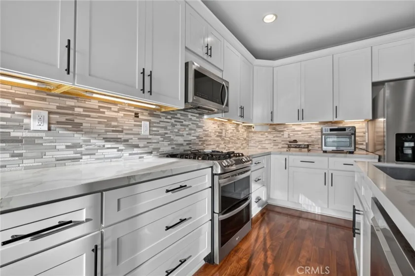 44829 Mumm Street photo 17