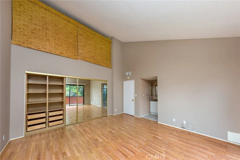 13819 Burbank Boulevard #7 photo 11
