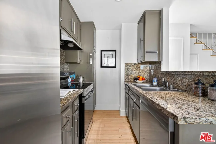 11959 Dorothy Street #4 photo 9