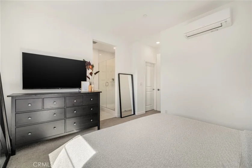606 Dawson photo 11