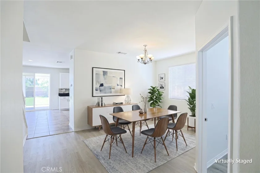 40322 Ariel Hope photo 7