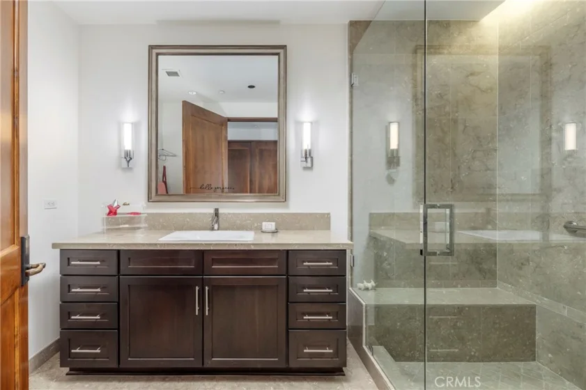 345 E Colorado Boulevard #404 photo 37