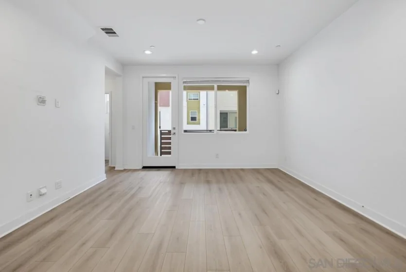 745 Shoreline Road photo 56