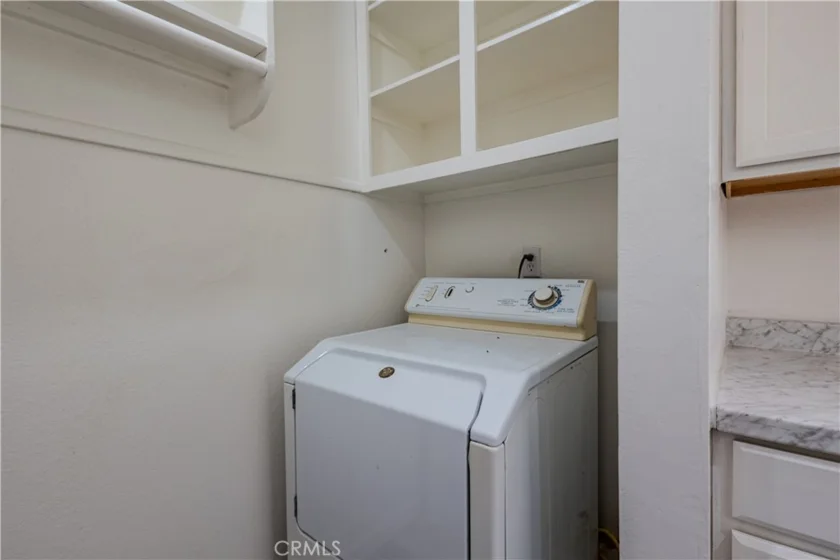 3485 Columbia photo 8