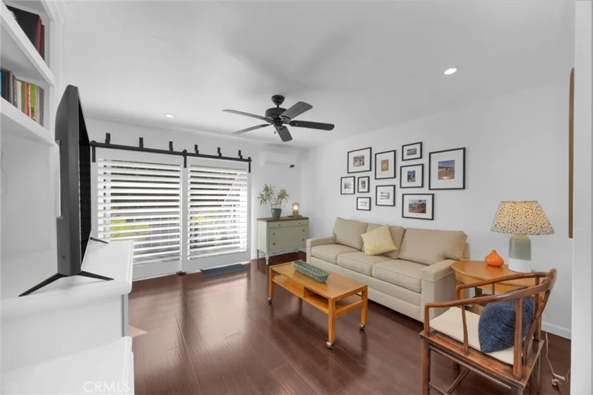6024 Bixby Village #80 photo 1