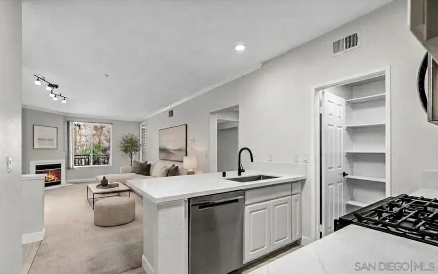 10848 Scripps Ranch Boulevard #205 photo 2