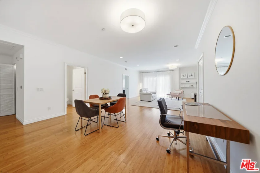 722 S Oxford Avenue #305 photo 29