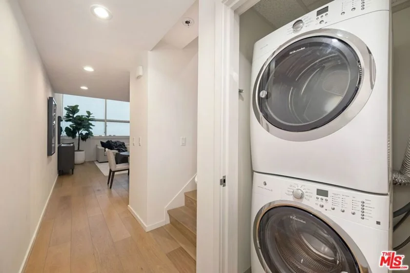 1705 Ocean Avenue ##107 photo 8
