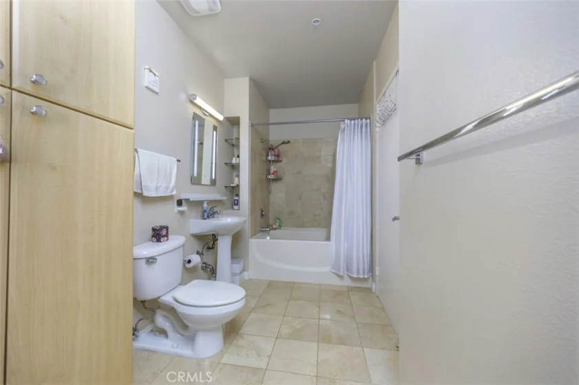388 E Ocean Boulevard #107 photo 13