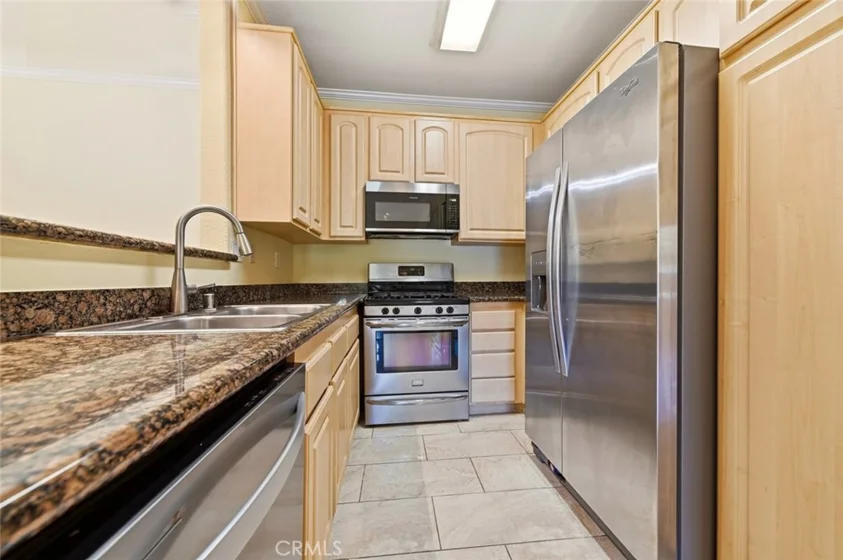 300 N N El Molino Avenue #107 photo 12
