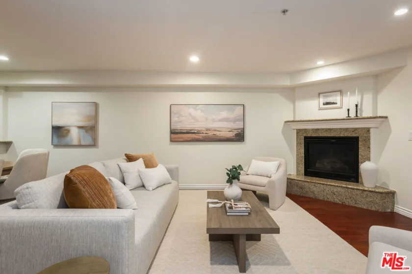 4733 Elmwood Avenue #102 photo 13