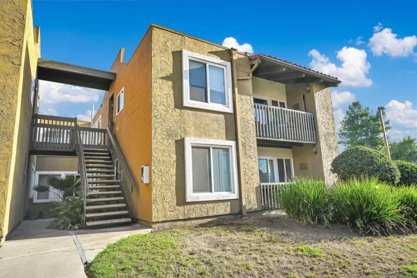 17195 W Bernardo Drive #101 photo 3
