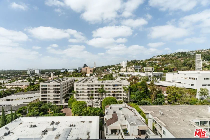 1155 N La Cienega #1205 photo 14