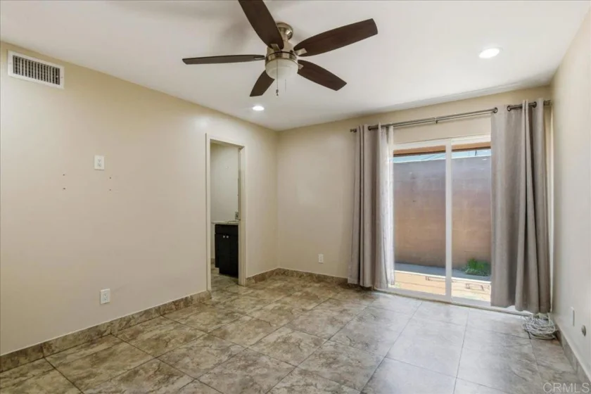 559 Oakdale Lane #C photo 22