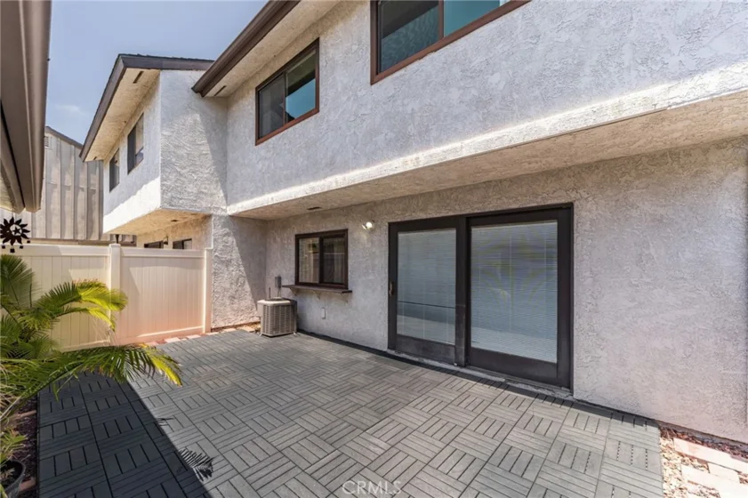 1435 W Cerritos #40 photo 31