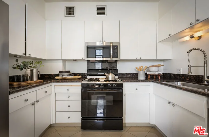 4411 Los Feliz Boulevard #502 photo 29