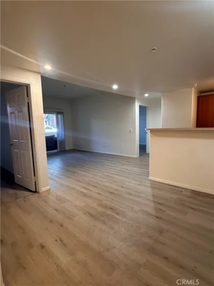 31221 Taylor photo 5
