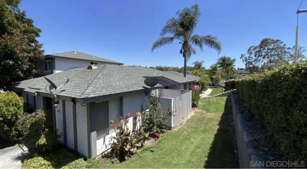 3402 Thunder Drive photo 1