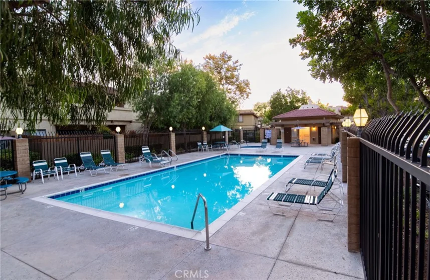 25173 Oak Canyon #4 photo 2