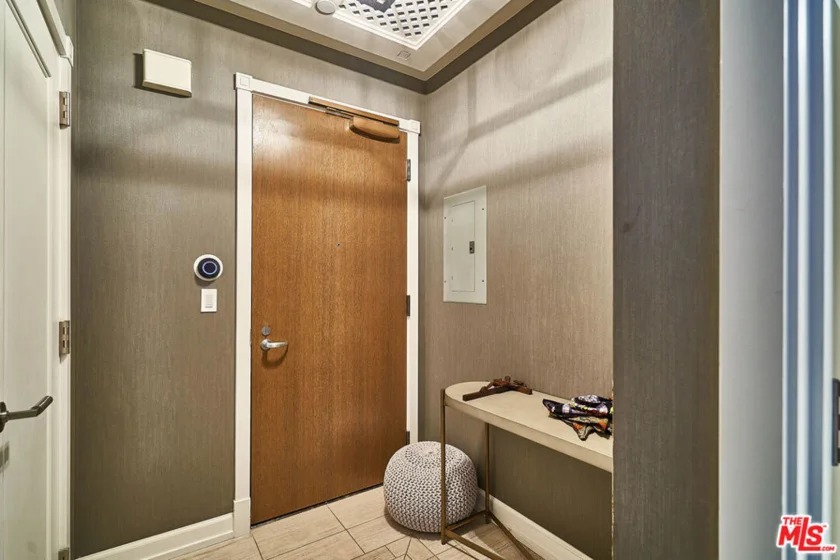 900 W Olympic Boulevard #34A photo 18