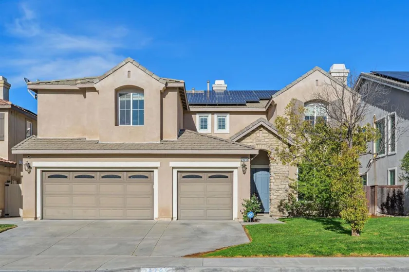 24248 Golden Mist Drive photo 2
