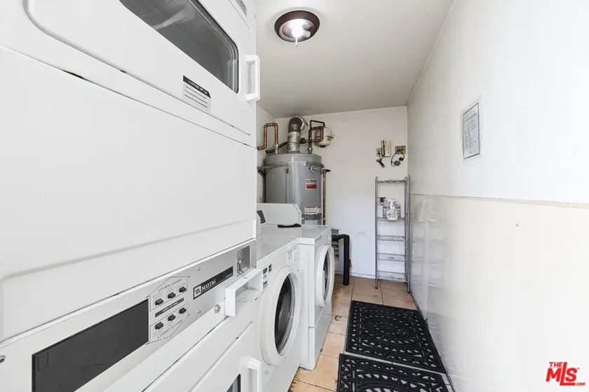 6250 Fulton Avenue #205 photo 5