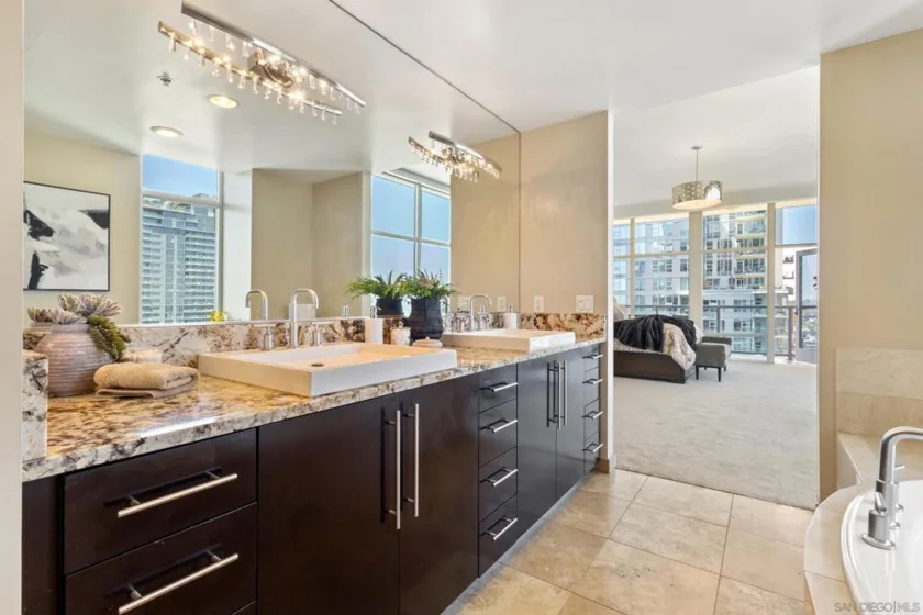 1262 Kettner Boulevard #2701 photo 32