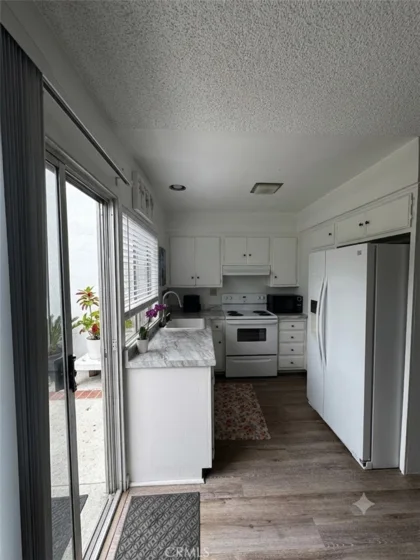 3875 S Vista Campana photo 2
