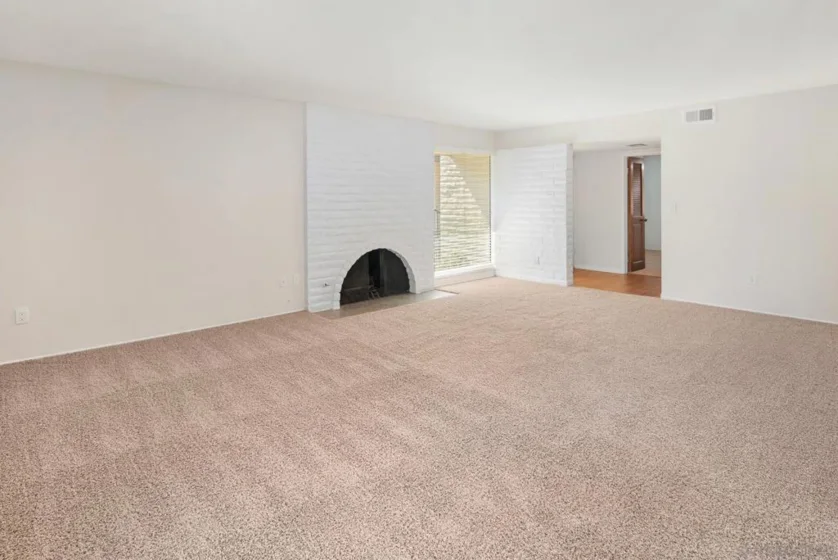 4416 Collwood Lane photo 3