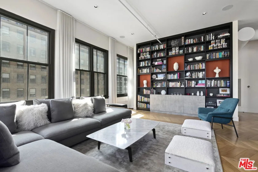 1645 N Vine Street #606 photo 1