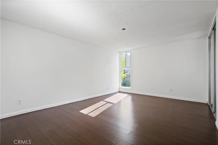 5330 Lindley #209 photo 26