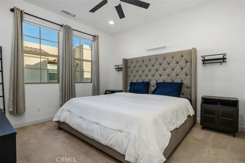 344 Stillwater Court photo 14