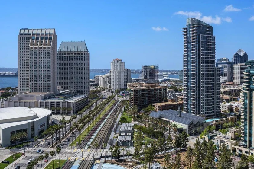 100 Harbor Drive #2404 photo 17