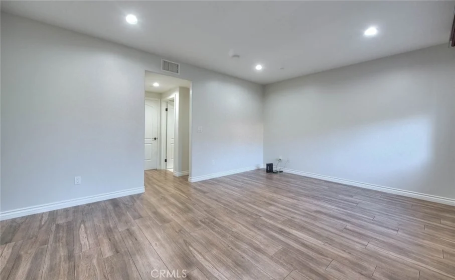 572 E San Jose Avenue #104 photo 27