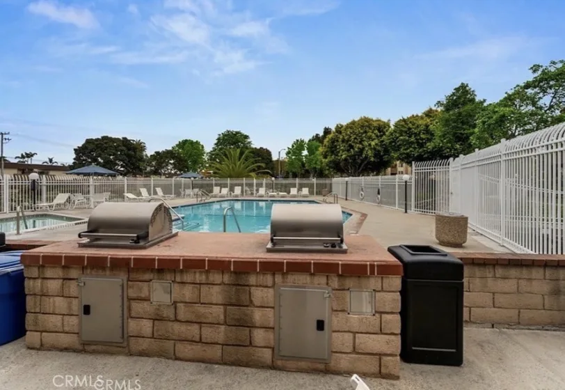 4791 Lago Drive #200 photo 33